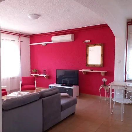 Apartament Sara Pula